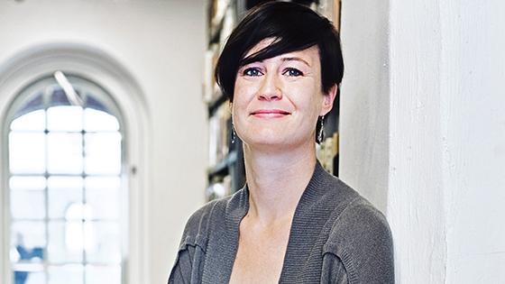 Sarah Bosmans, curator of arts and crafts